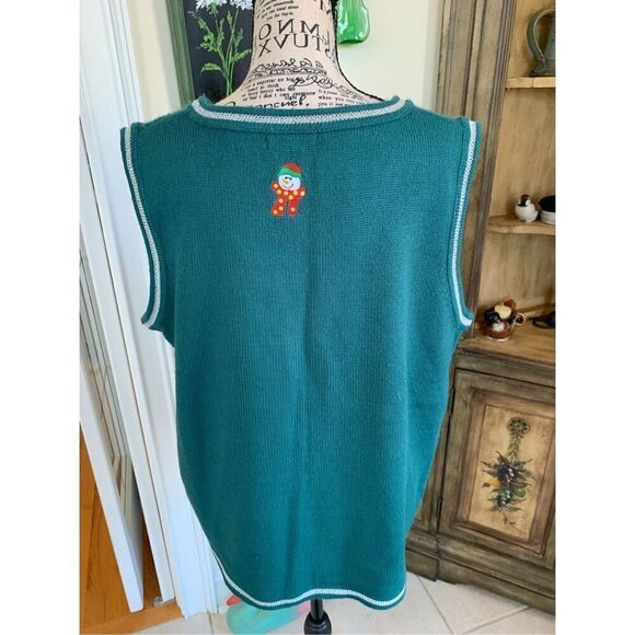 White Stag Skiing Snowman L Xmas Sweater Vest - Picture 5 of 7